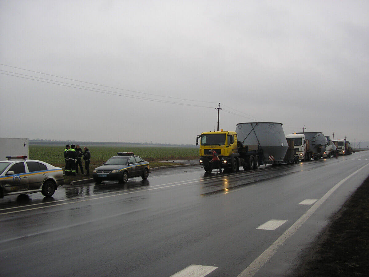 Перевезення негабаритних та великовагових вантажів